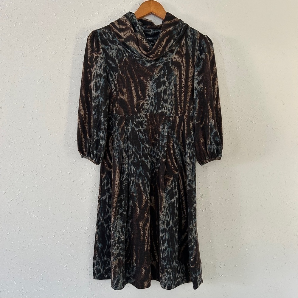 🦋 Alyx Turtleneck Animal Print Sweater Dress Small Comfy Casual